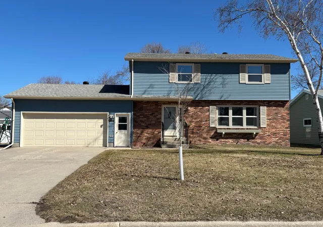 Photo 1 of Single family home for sale at 804 Crocker Ave S, Thief River Falls, MN 56701 | MLS# 7061730 | Listing updated on 2026-09-09