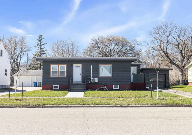 Photo 1 of Single family home for sale at 713 13th Street N, Moorhead, MN 56560 | MLS# 7061833 | Listing updated on 2026-09-13
