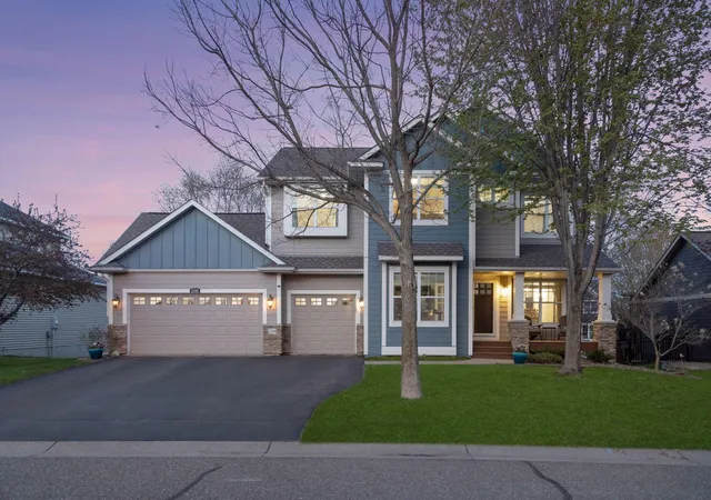Photo 3 of Sale Pending at 2146 Vermillion Bay, Saint Paul, MN 55129 | MLS# 7062710 | Listing updated on 2026-09-10