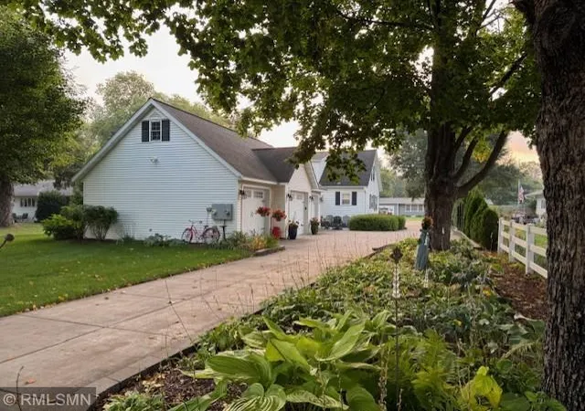 Photo 3 of Single family home for sale at 308 Pine St, Pepin, WI 54759 | MLS# 7062892 | Listing updated on 2026-09-12