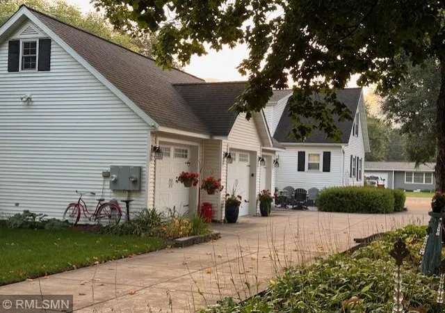 Photo 3 of Single family home for sale at 308 Pine St, Pepin, WI 54759 | MLS# 7062892 | Listing updated on 2026-09-12