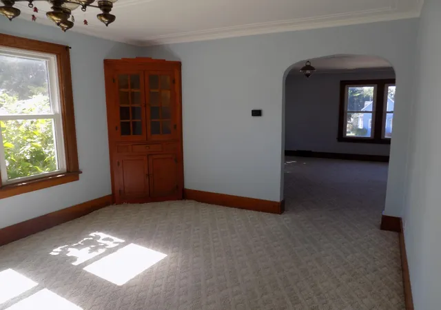 Photo 3 of Single family home for sale at 101 4th Avenue N, Lakefield, MN 56150 | MLS# 7063788 | Listing updated on 2026-09-15