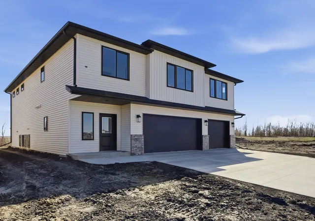 Photo 2 of Single family home for sale at 973 61st Avenue W, West Fargo, ND 58078 | MLS# 7064349 | Listing updated on 2026-09-15