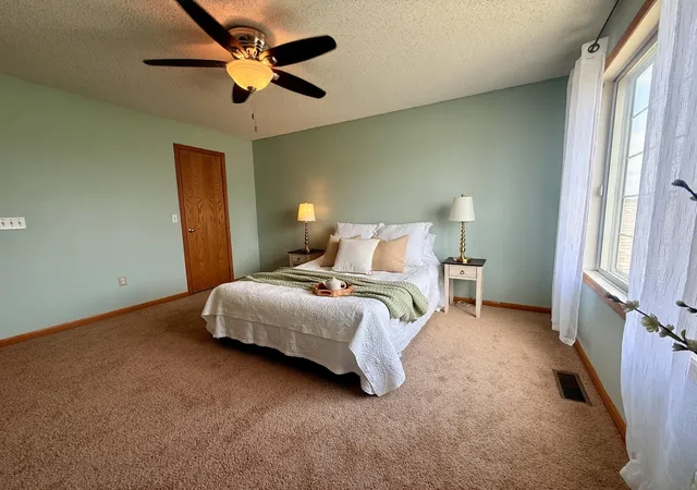 Photo 1 of Single family home for sale at 1825 Southcross Dr W #2306, Burnsville, MN 55306 | MLS# 7066263 | Listing updated on 2026-09-15