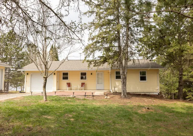Photo 2 of Single family home for sale at 39115 E Blueberry Dr, Menahga, MN 56464 | MLS# 7066456 | Listing updated on 2026-09-08