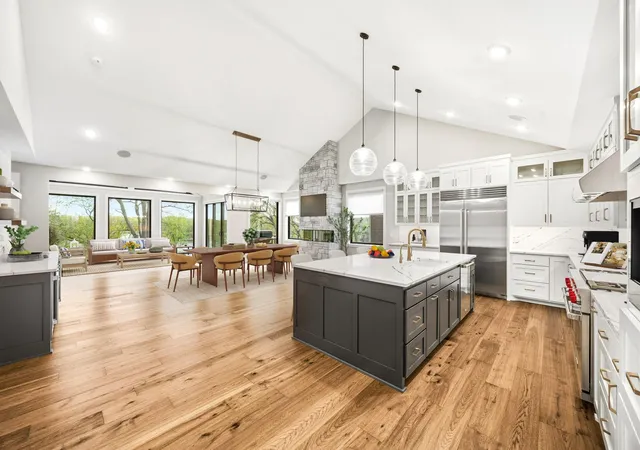 Photo 2 of Single family home for sale at 4725 Linden Cvs Ln, Savage, MN 55378 | MLS# 7066463 | Listing updated on 2026-09-10