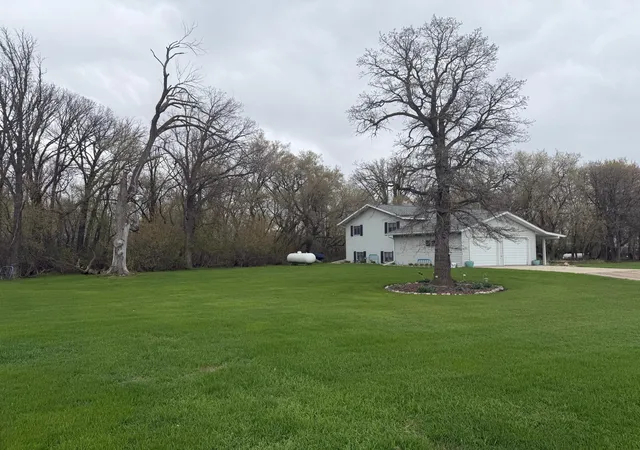 Photo 3 of Single family home for sale at 37488 320th Street, Roseau, MN 56751 | MLS# 7066542 | Listing updated on 2026-09-15