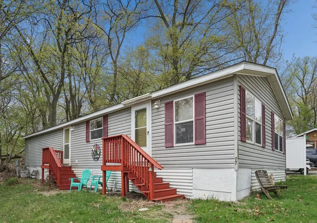 Photo 1 of Sale Pending at 13672 Campfire Cir, South Haven, MN 55382 | MLS# 7066568 | Listing updated on 2026-09-10
