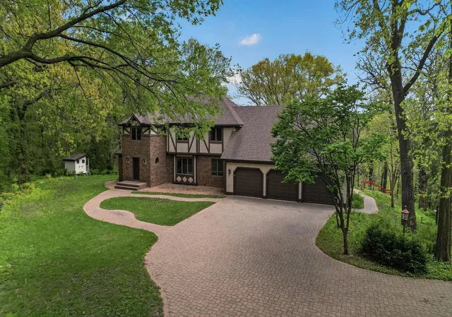 Photo 2 of Sale Pending at 11801 Lockridge Ave S, Hastings, MN 55033 | MLS# 7067598 | Listing updated on 2026-09-11