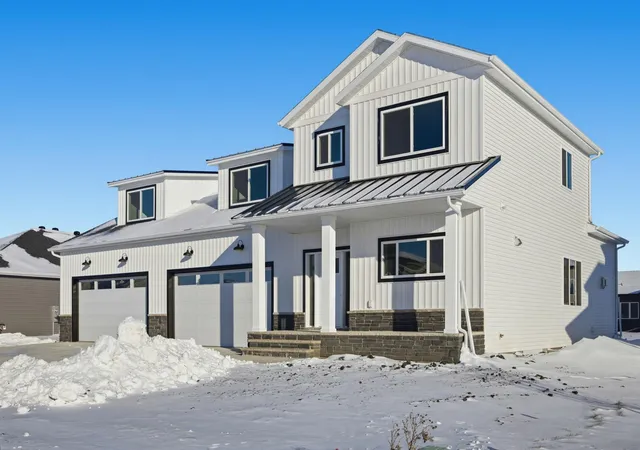 Photo 3 of Single family home for sale at 112 19th Street Se, Barnesville, MN 56514 | MLS# 7067982 | Listing updated on 2026-09-14