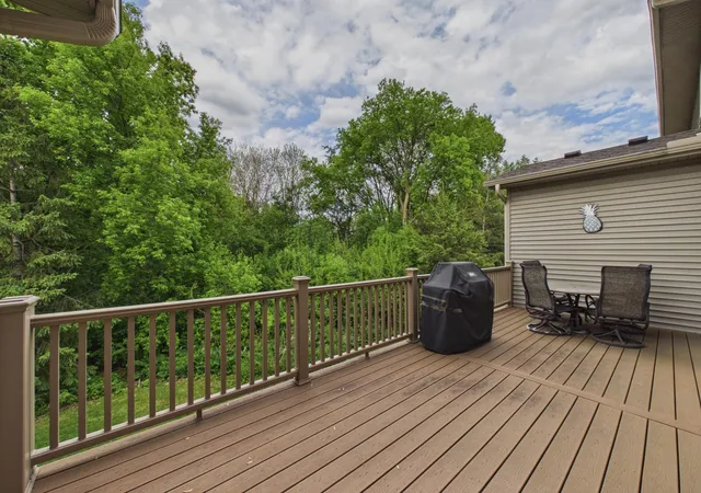 Photo 2 of Single family home for sale at 9728 Belmont Ln, Eden Prairie, MN 55347 | MLS# 7069219 | Listing updated on 2026-09-15