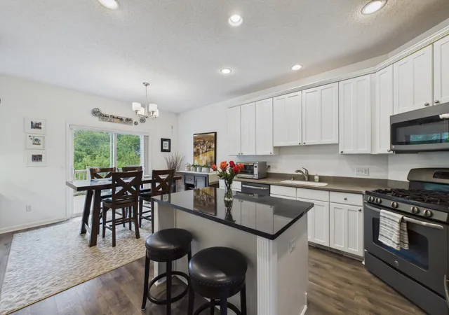 Photo 3 of Single family home for sale at 9728 Belmont Ln, Eden Prairie, MN 55347 | MLS# 7069219 | Listing updated on 2026-09-15