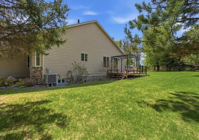 Photo 3 of Townhouse for sale at 24175 White Pine Dr, Nisswa, MN 56468 | MLS# 7069810 | Listing updated on 2026-10-01