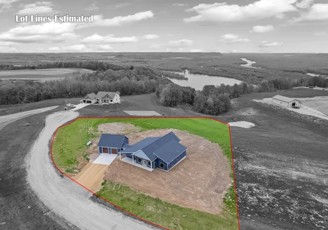 Photo 3 of Single family home for sale at 70638 215th Avenue, Wabasha, MN 55981 | MLS# 7069879 | Listing updated on 2026-09-11