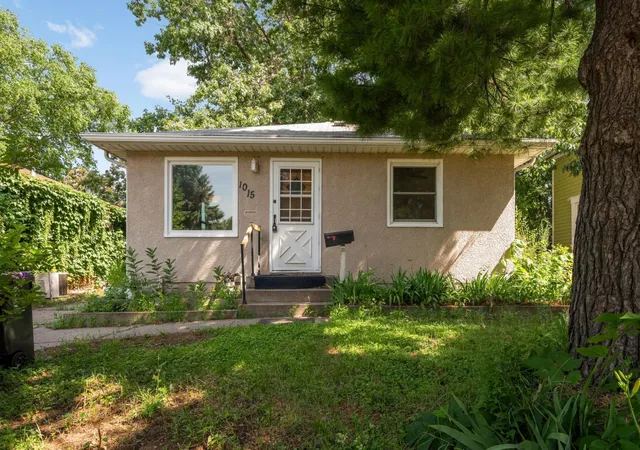 Photo 1 of Sale Pending at 1015 Hubbard Ave, Saint Paul, MN 55104 | MLS# 7073842 | Listing updated on 2026-10-05