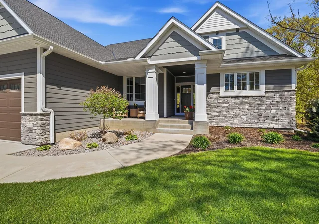 Photo 3 of Single family home for sale at 4823 145th Avenue NE, Andover, MN 55304 | MLS# 7075104 | Listing updated on 2026-09-10