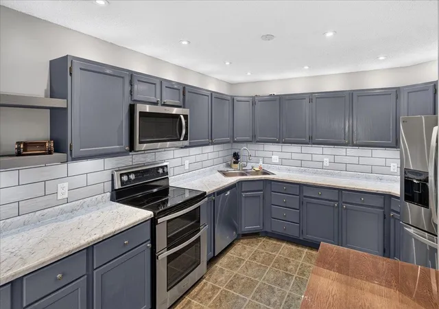Photo 2 of Condo for sale at 4171 3rd St Ne #201, Columbia Heights, MN 55421 | MLS# 7075271 | Listing updated on 2026-09-15