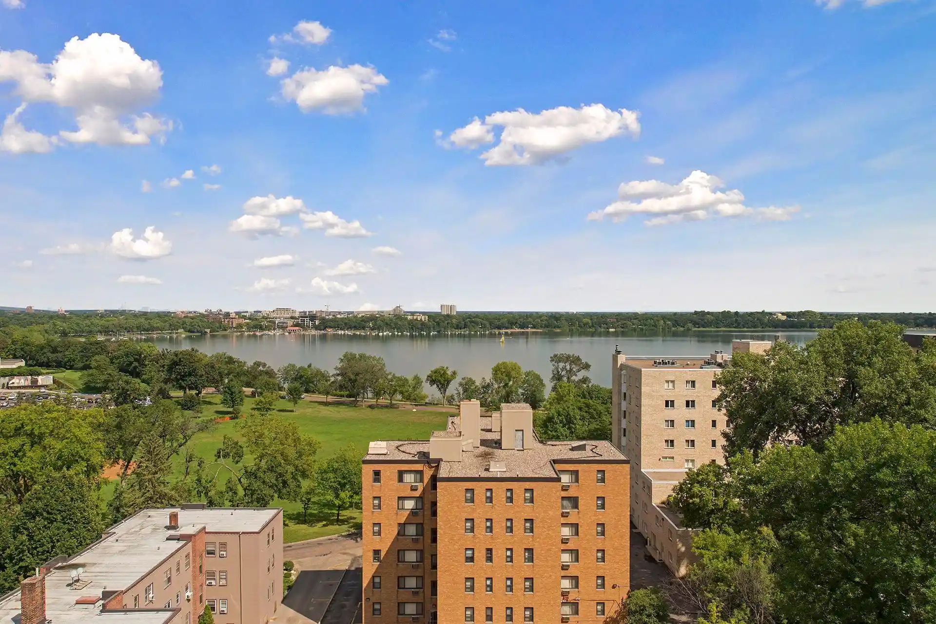 Listing Photo 36 - Condo for sale in 3131 Excelsior Blvd located at 3131 Excelsior Blvd, Minneapolis, MN 55416 - Unit #113