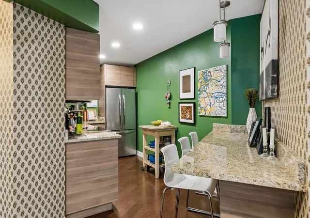 Photo 3 of Condo for sale at 3131 Excelsior Blvd #113, Minneapolis, MN 55416 | MLS# 7076583 | Listing updated on 2026-09-15