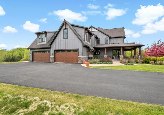 Photo 3 of Mansion for sale at 12611 20th Street N, Stillwater, MN 55082 | MLS# 7077301 | Listing updated on 2026-09-08