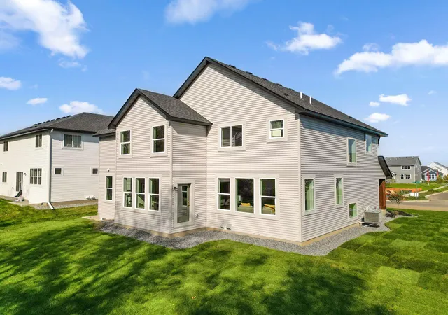 Photo 3 of Sale Pending at 7698 22nd Avenue E, Shakopee, MN 55379 | MLS# 7079023 | Listing updated on 2026-09-11