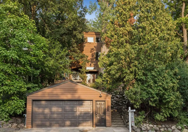 Photo 2 of Sale Pending at 1929 Ewing Ave S, Minneapolis, MN 55416 | MLS# 7079470 | Listing updated on 2026-10-04