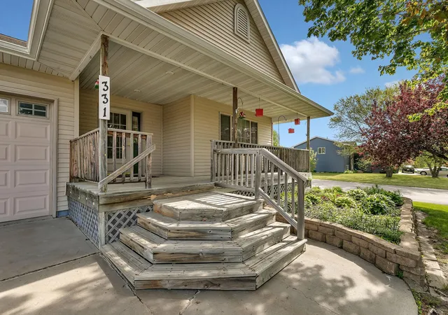 Photo 3 of Single family home for sale at 331 Countryside Ln, Albany, MN 56307 | MLS# 7079968 | Listing updated on 2026-10-05
