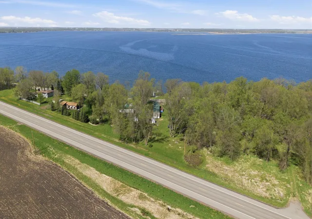 Photo 3 of Single family home for sale at 17596 Lake St E, Osakis, MN 56360 | MLS# 7080055 | Listing updated on 2026-09-22
