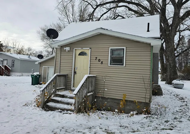 Photo 3 of Single family home for sale at 705 Neill St, Buxton, ND 58218 | MLS# 7080376 | Listing updated on 2026-10-12