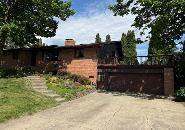 Photo 1 of Sale Pending at 2105 Linn Dr, Owatonna, MN 55060 | MLS# 7080719 | Listing updated on 2026-09-12
