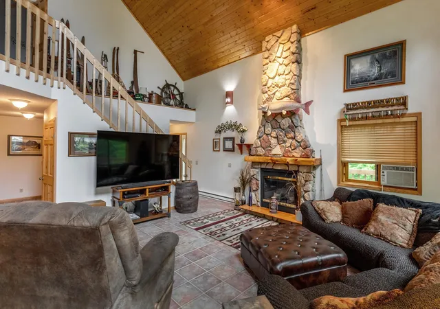 Photo 4 of Sale Pending at 4121 N Stony Dr NW, Hackensack, MN 56452 | MLS# 7080728 | Listing updated on 2026-09-15