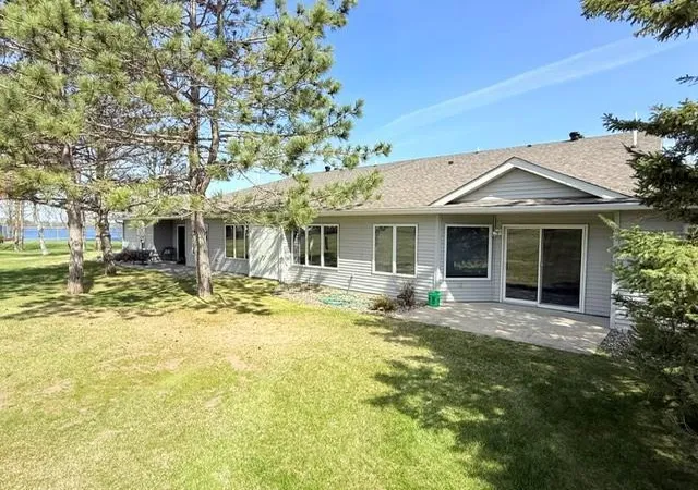 Photo 3 of Single family home for sale at 514 Scenic Shore Ln SW, Bemidji, MN 56601 | MLS# 7081154 | Listing updated on 2026-09-08