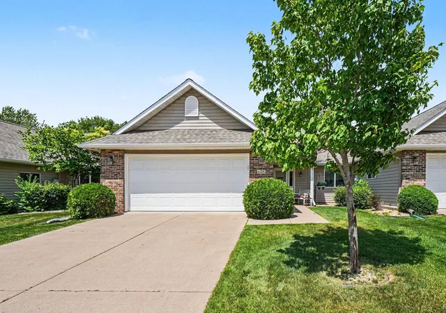 Photo 1 of Single family home for sale at 608 Cherrywood Ct, Red Wing, MN 55066 | MLS# 7081505 | Listing updated on 2026-09-12
