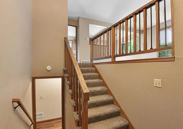 Photo 3 of Single family home for sale at 807 2 1/2 St N, Sartell, MN 56377 | MLS# 7083316 | Listing updated on 2026-10-01