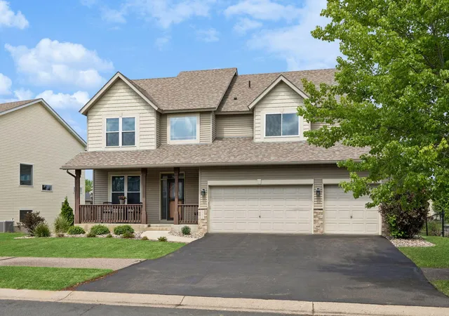 Photo 3 of Single family home for sale at 18618 Dunbury Ave, Farmington, MN 55024 | MLS# 7083490 | Listing updated on 2026-09-11