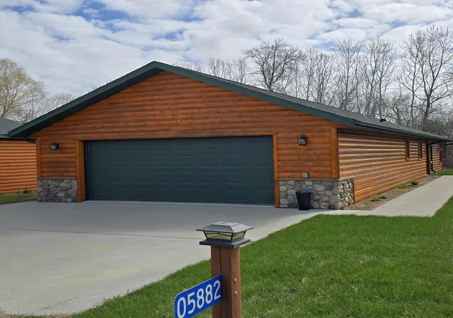 Photo 3 of Single family home for sale at 5882 Lakeshore Ln Nw, Cass Lake, MN 56633 | MLS# 7083788 | Listing updated on 2026-09-09
