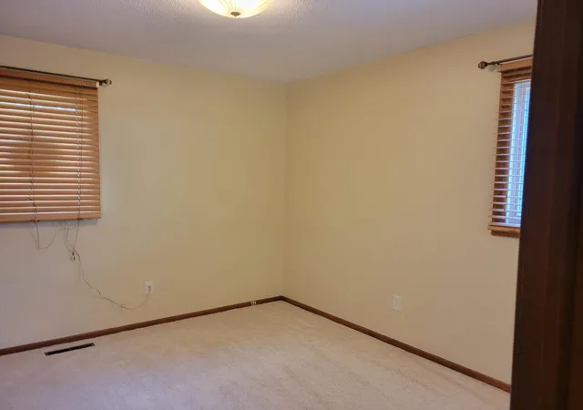 Photo 3 of Single family home for sale at 425 Spruce Ave S, Thief River Falls, MN 56701 | MLS# 7083900 | Listing updated on 2026-09-15