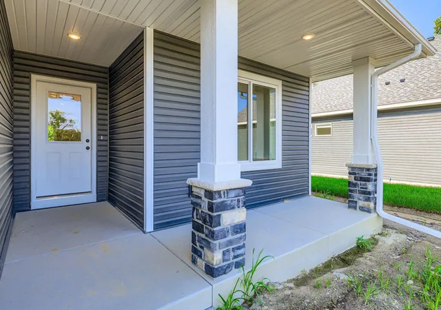 Photo 3 of Single family home for sale at 6363 Goodwin Ln, Wyoming, MN 55092 | MLS# 7084139 | Listing updated on 2026-09-21