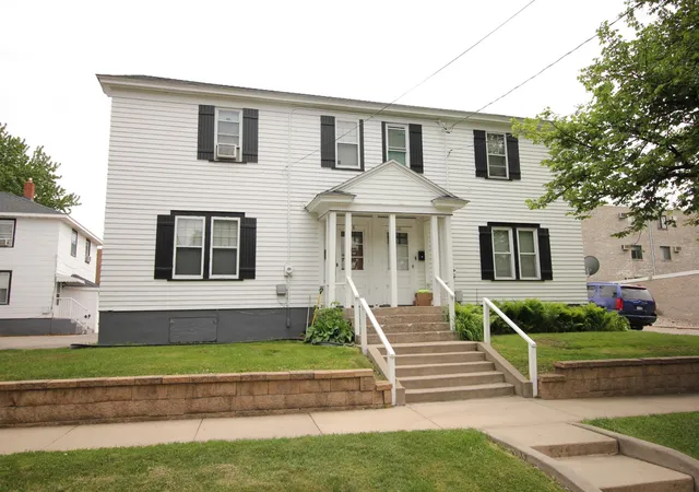Photo 3 of House for sale at 525/527 8th Avenue N, Saint Cloud, MN 56303 | MLS# 7084534 | Listing updated on 2026-09-15