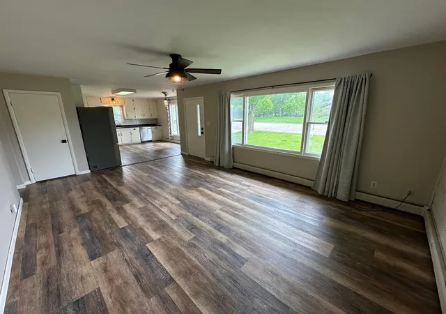 Photo 4 of Single family home for sale at 824 Irving Ave SW, Wadena, MN 56482 | MLS# 7084805 | Listing updated on 2026-09-14