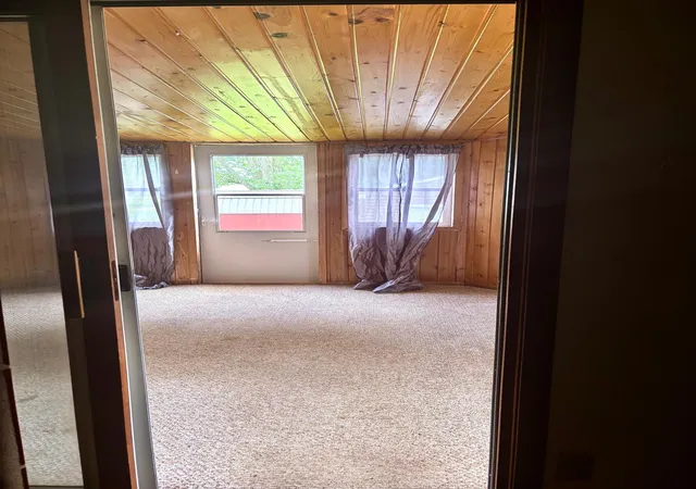 Photo 4 of Single family home for sale at 301 W 3rd Street, Sherburn, MN 56171 | MLS# 7084820 | Listing updated on 2026-09-08