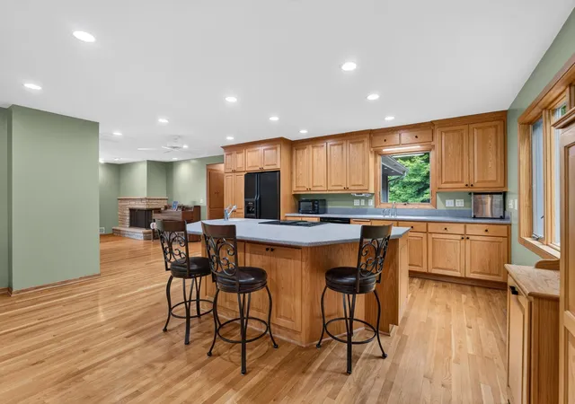 Photo 3 of Single family home for sale at 2135 County Rd 24, Hamel, MN 55340 | MLS# 7084919 | Listing updated on 2026-09-11