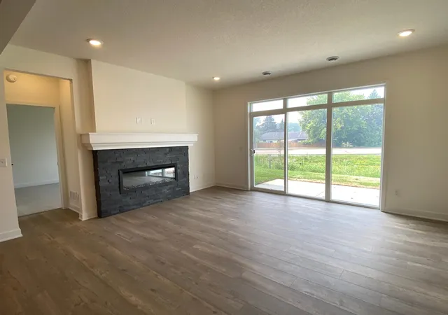 Photo 3 of Single family home for sale at 13789 Hollybrook Cir, Saint Paul, MN 55124 | MLS# 7086198 | Listing updated on 2026-09-19