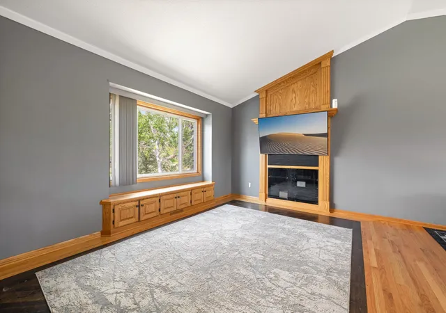 Photo 2 of Sale Pending at 550 Mckinley St, Anoka, MN 55303 | MLS# 7086213 | Listing updated on 2026-09-10