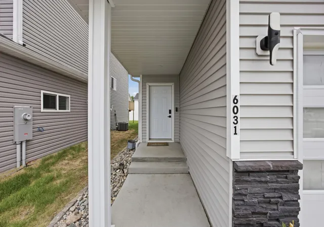 Photo 3 of Single family home for sale at 6031 8th Street W, West Fargo, ND 58078 | MLS# 7086378 | Listing updated on 2026-09-15