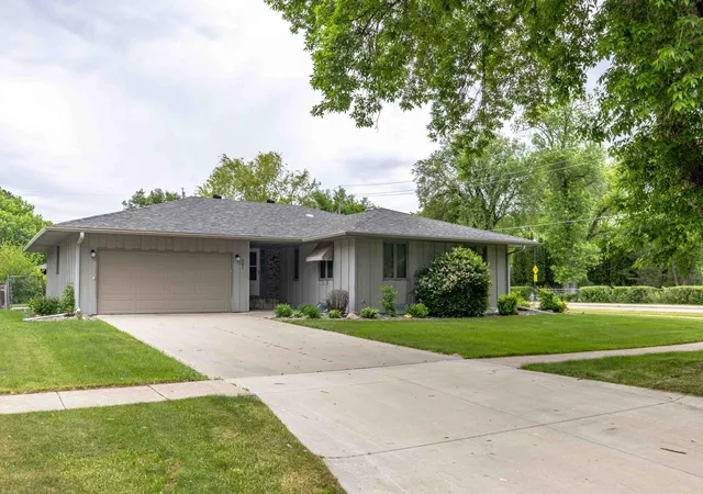 Photo 1 of Single family home for sale at 501 23rd Avenue S, Fargo, ND 58103 | MLS# 7086425 | Listing updated on 2026-09-11