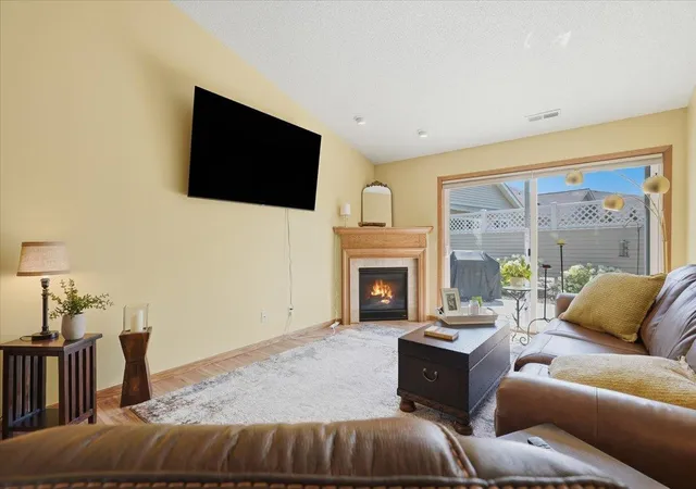 Photo 3 of Single family home for sale at 407 Cassandra Dr #33, New Richmond, WI 54017 | MLS# 7086816 | Listing updated on 2026-09-10