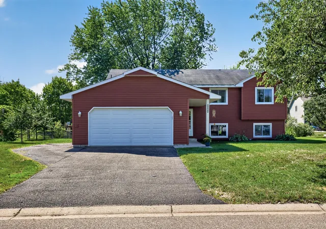 Photo 1 of Single family home for sale at 8068 Lower 147th St W, Saint Paul, MN 55124 | MLS# 7087658 | Listing updated on 2026-09-14