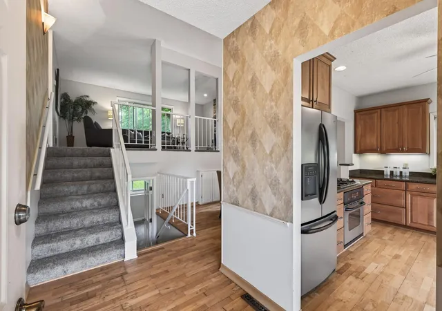 Photo 4 of Single family home for sale at 4750 Orleans Ln N, Minneapolis, MN 55442 | MLS# 7087730 | Listing updated on 2026-09-08