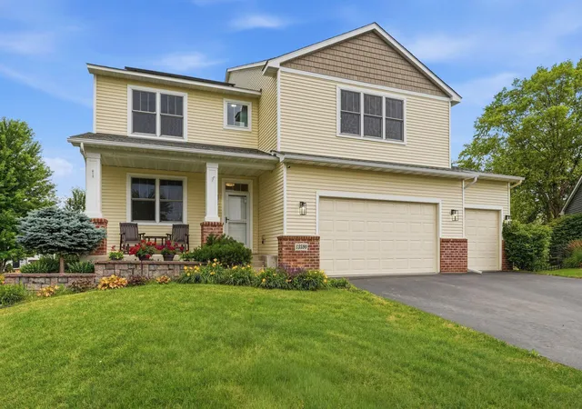 Photo 2 of Sale Pending at 13590 Athena Ct, Rosemount, MN 55068 | MLS# 7087807 | Listing updated on 2026-09-15